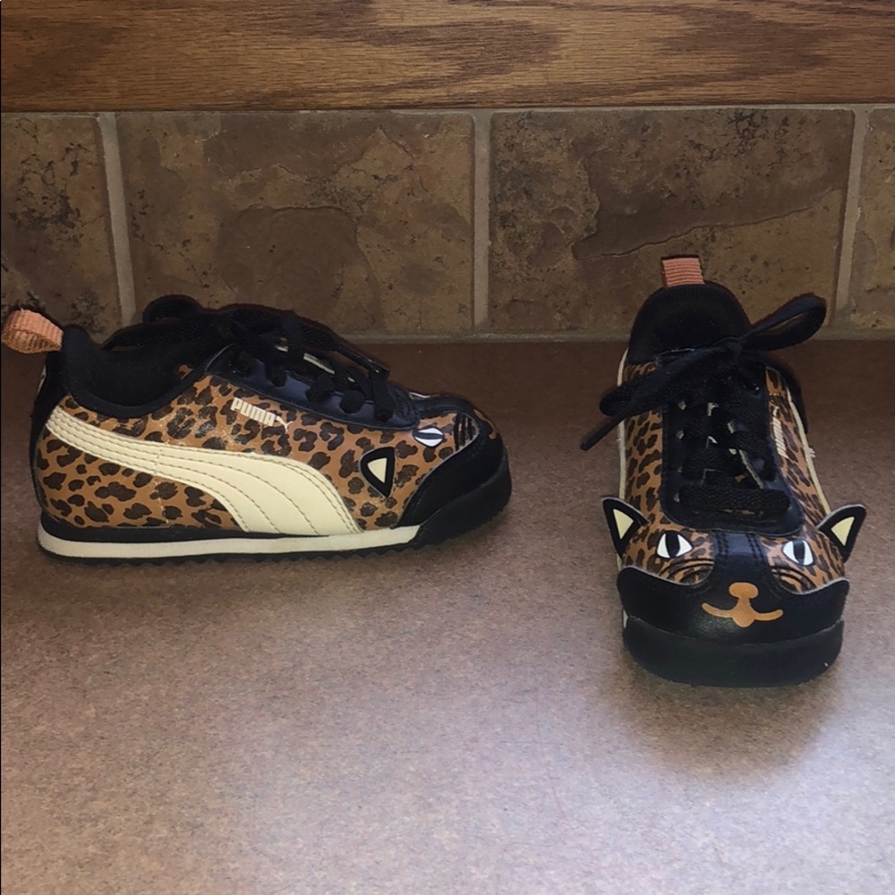 Puma Leopard Tennis Shoes... ADORABLE 🐆💛